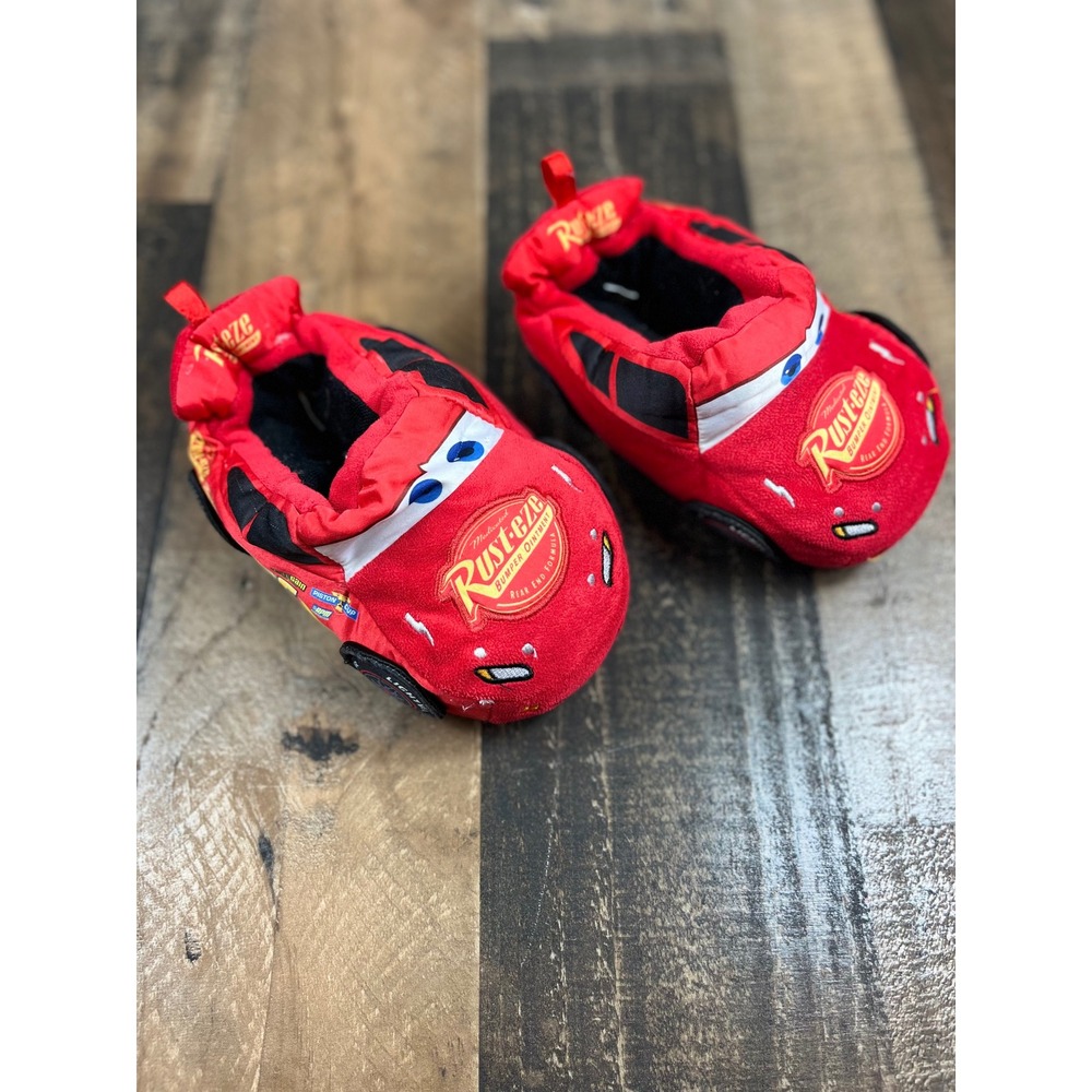Disney Pixar Cars Lightning McQueen Red Plush Slippers Kids Size 9/10 Rust-eze